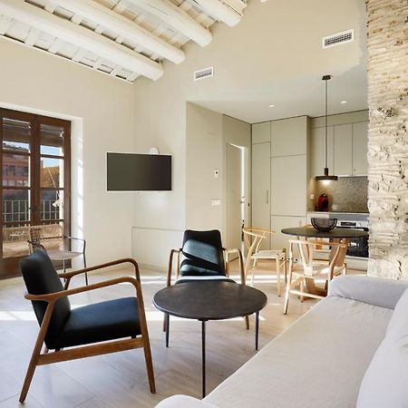 Canvas Apartments & Lofts Girona Bagian luar foto