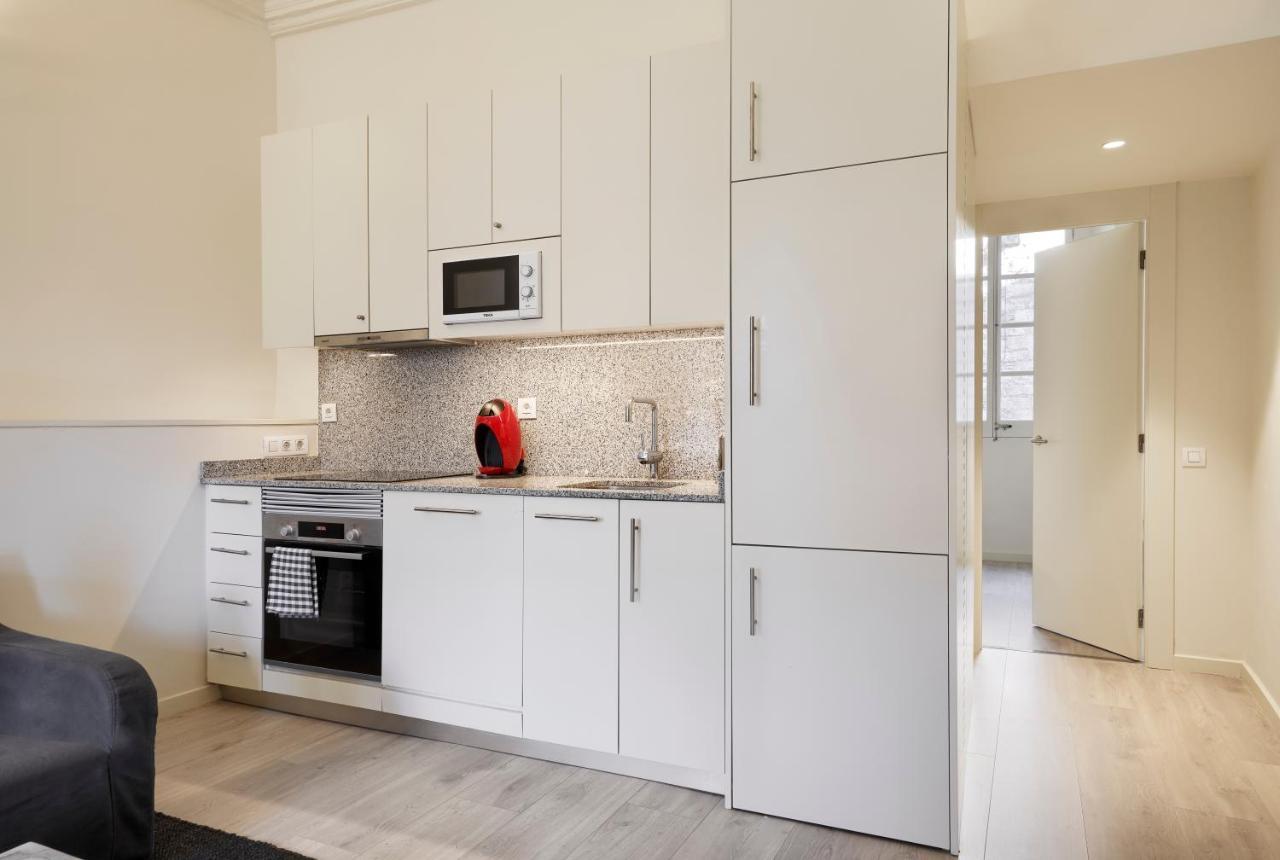 Canvas Apartments & Lofts Girona Bagian luar foto