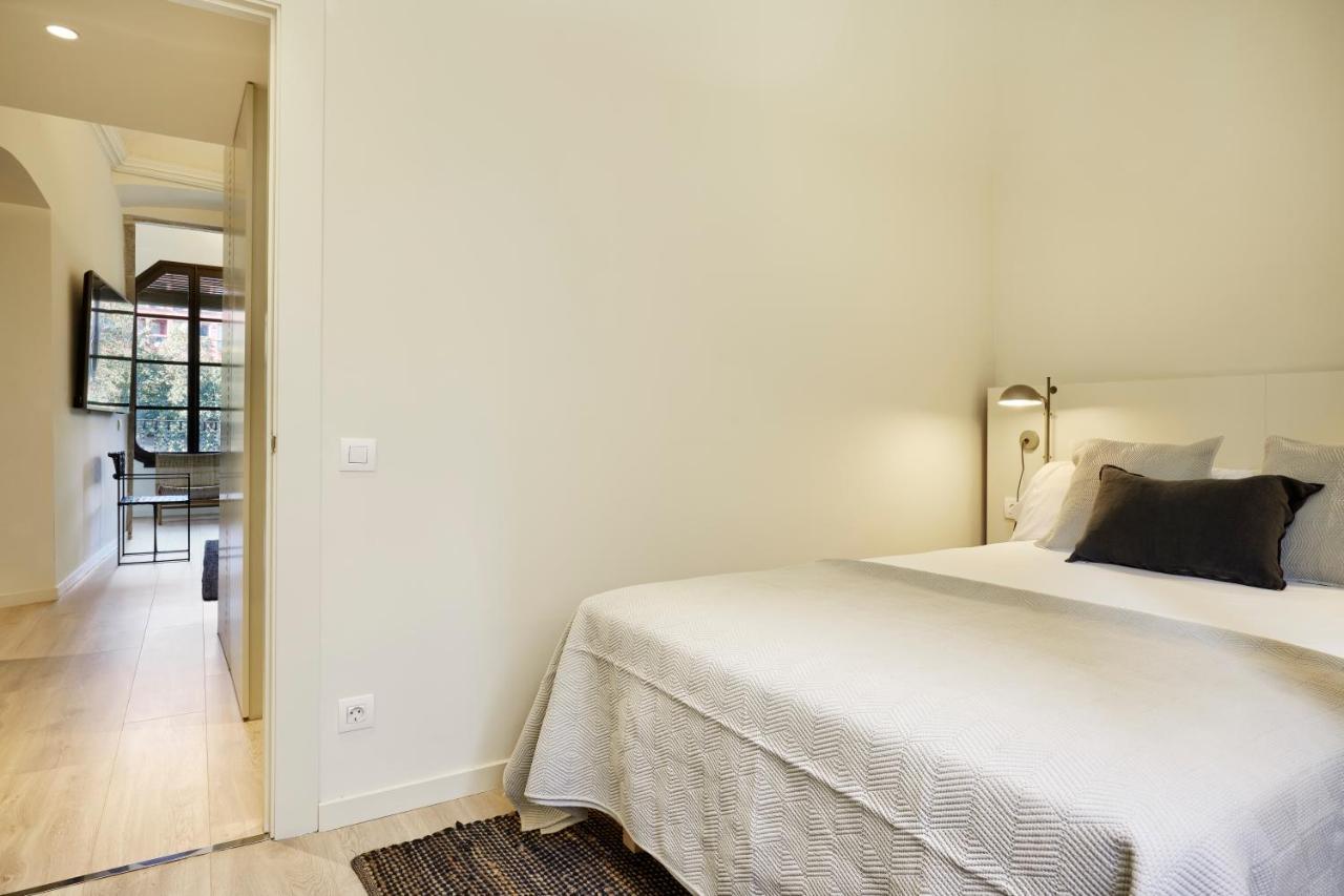 Canvas Apartments & Lofts Girona Bagian luar foto