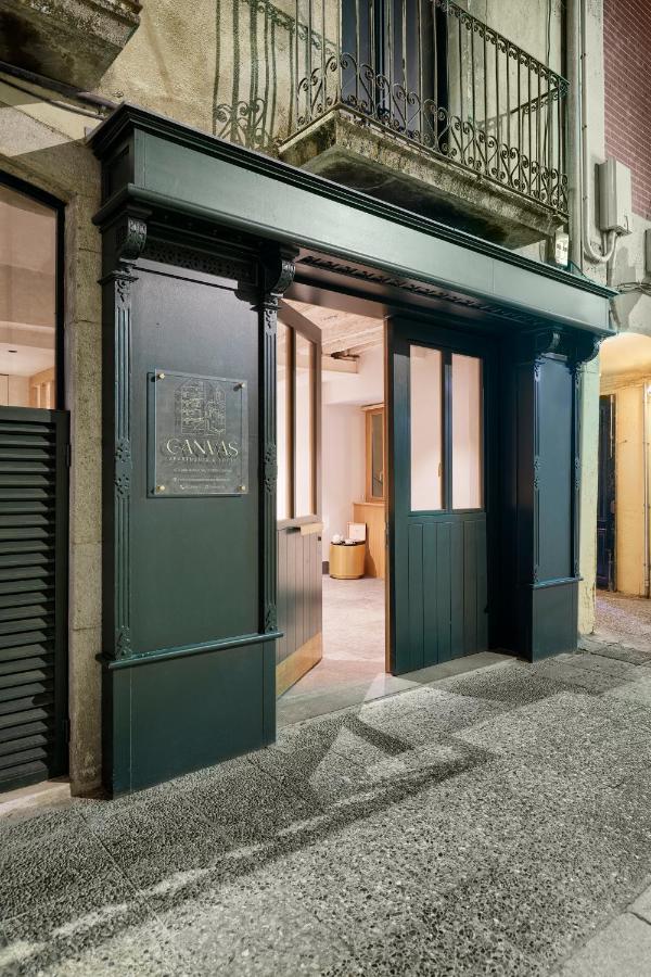 Canvas Apartments & Lofts Girona Bagian luar foto