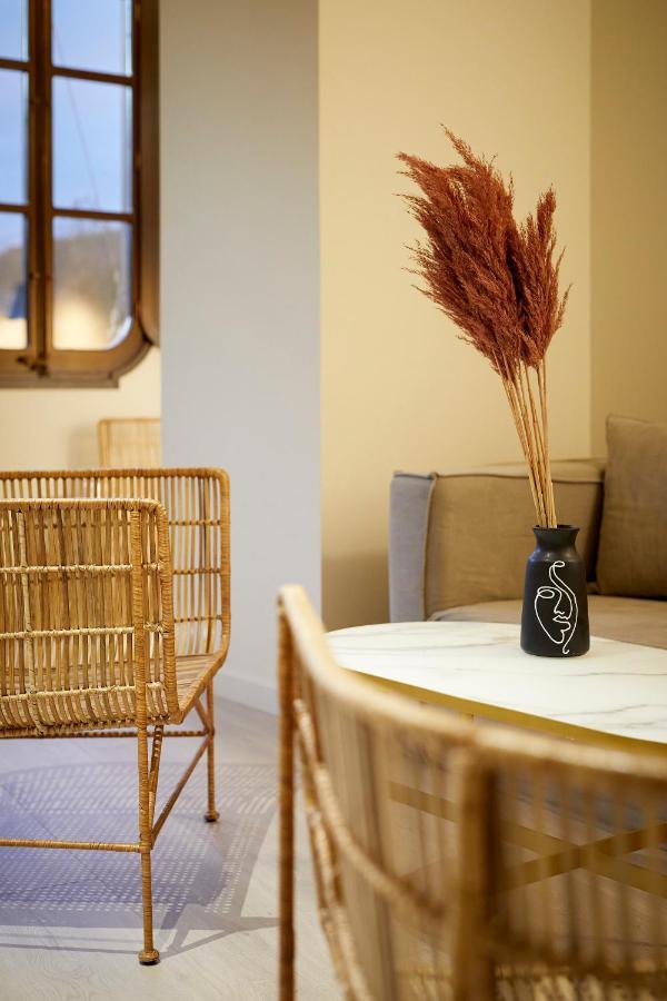 Canvas Apartments & Lofts Girona Bagian luar foto