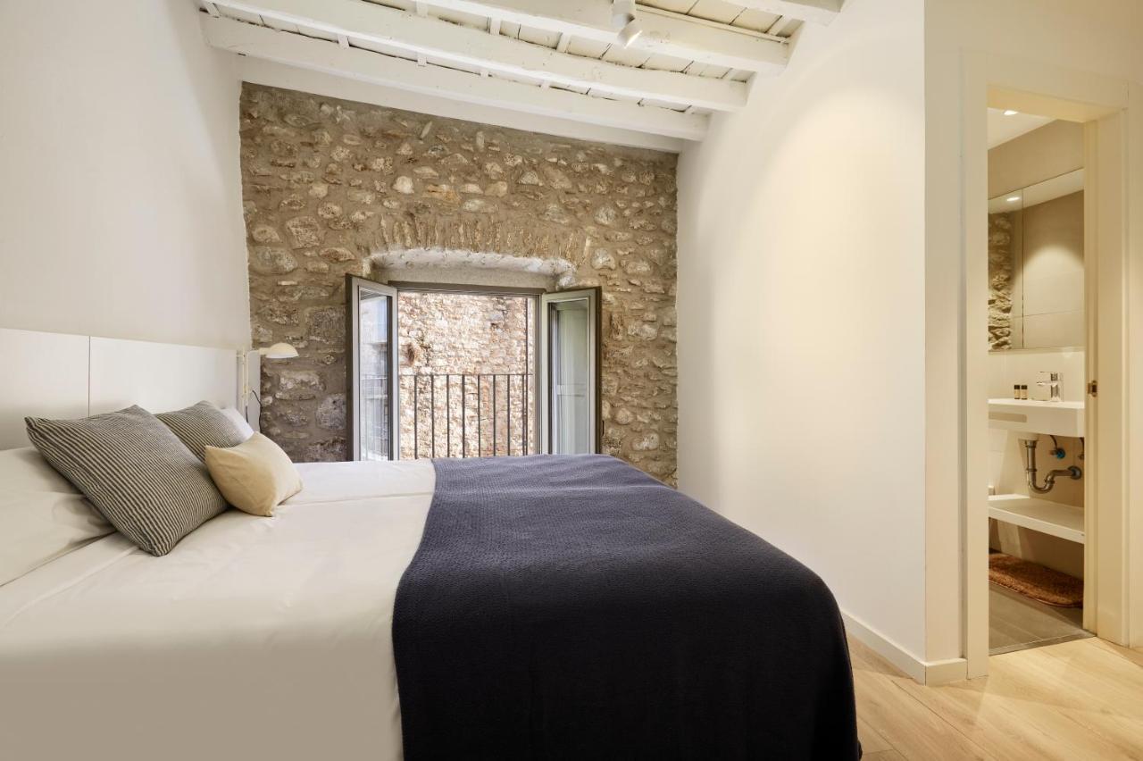 Canvas Apartments & Lofts Girona Bagian luar foto