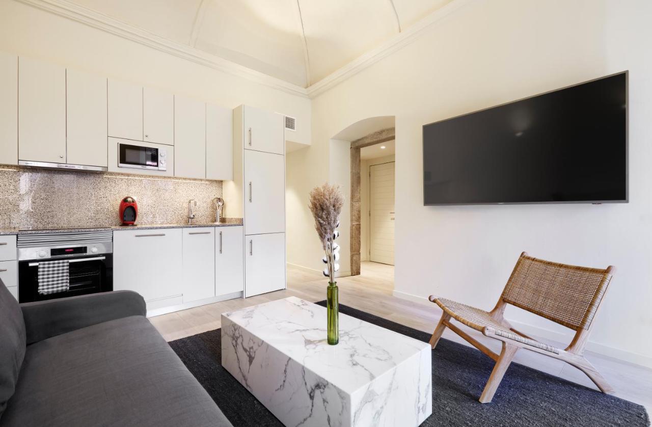 Canvas Apartments & Lofts Girona Bagian luar foto