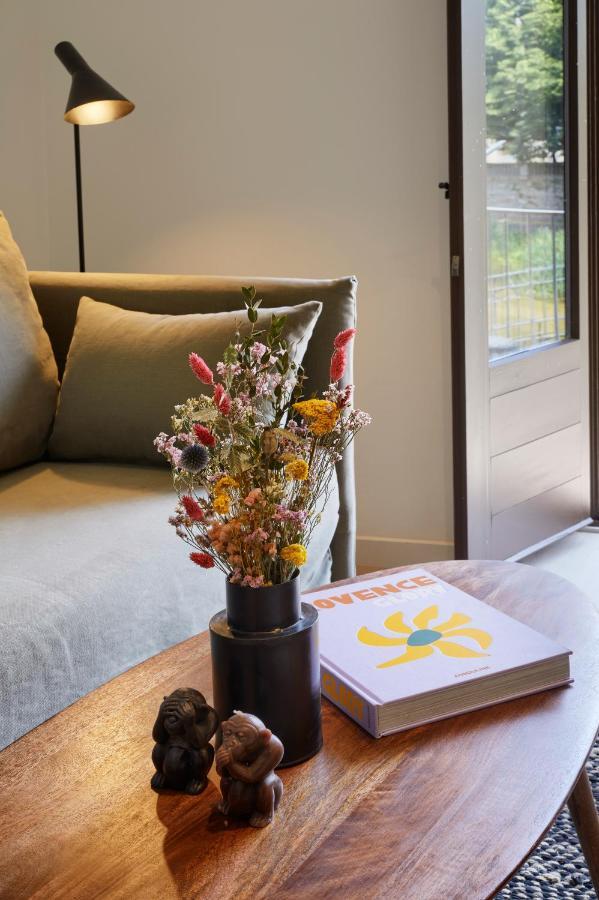 Canvas Apartments & Lofts Girona Bagian luar foto